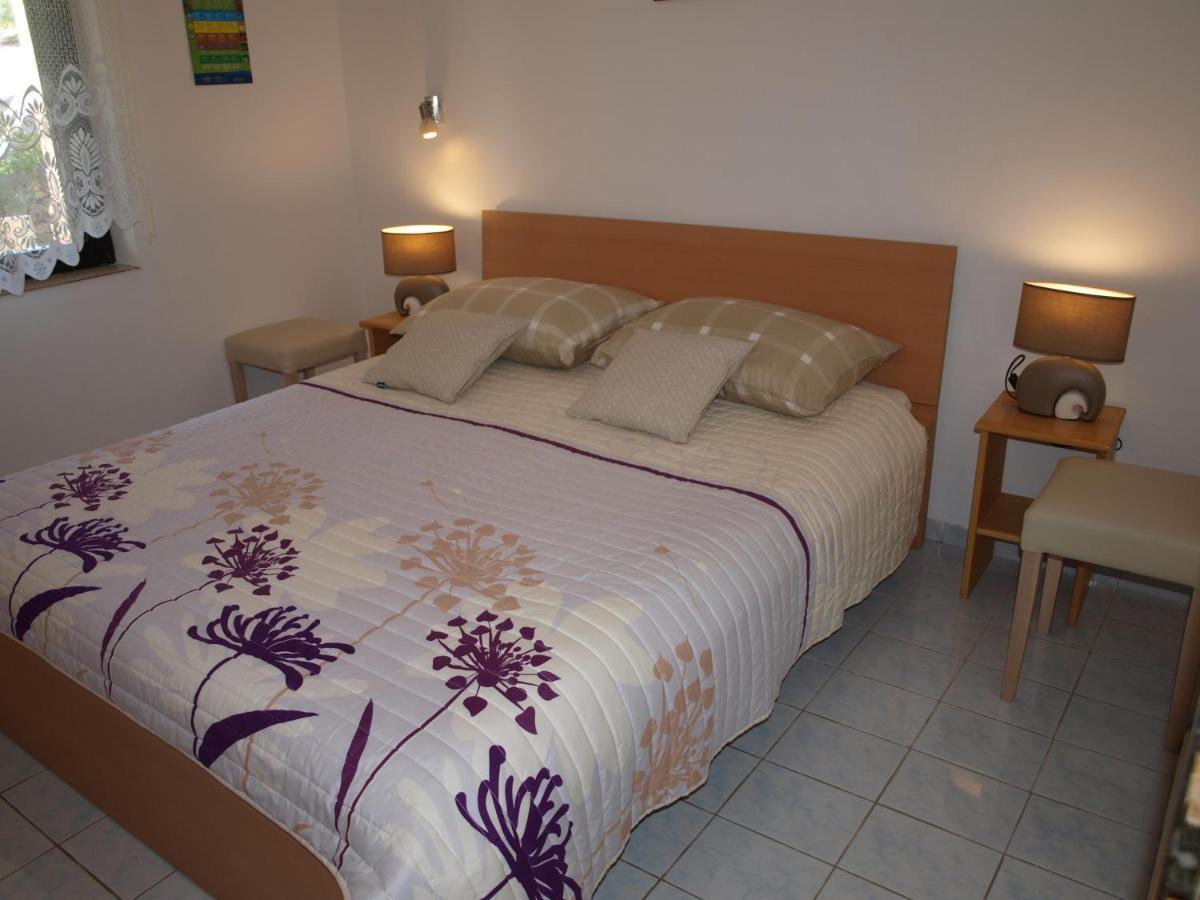 Rooms With A Parking Space Krk - 13553 Vrh  Экстерьер фото